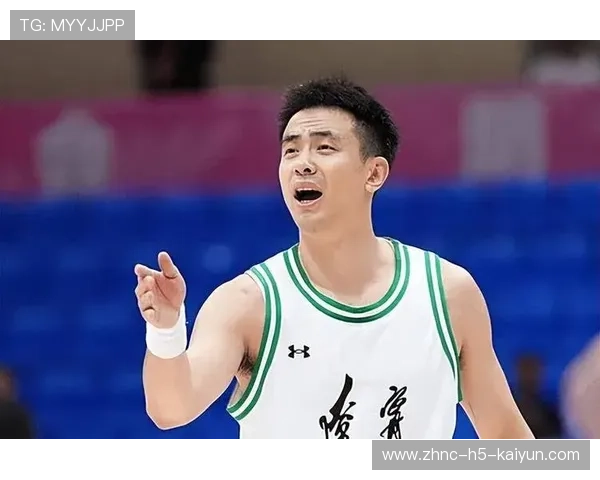 赵继伟快攻上篮得手，辽宁后场效率惊人：速度与默契织就的胜利乐章